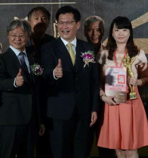 東海美術系膠彩畫大放異彩　勇奪多項首獎